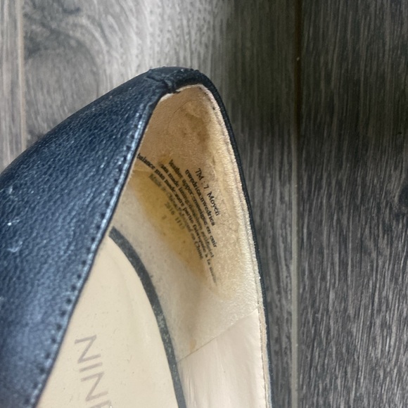 Size 7 heel (Nine West) - Picture 4 of 4
